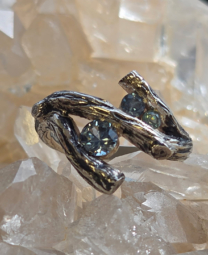Montana-sapphire-bark-ring